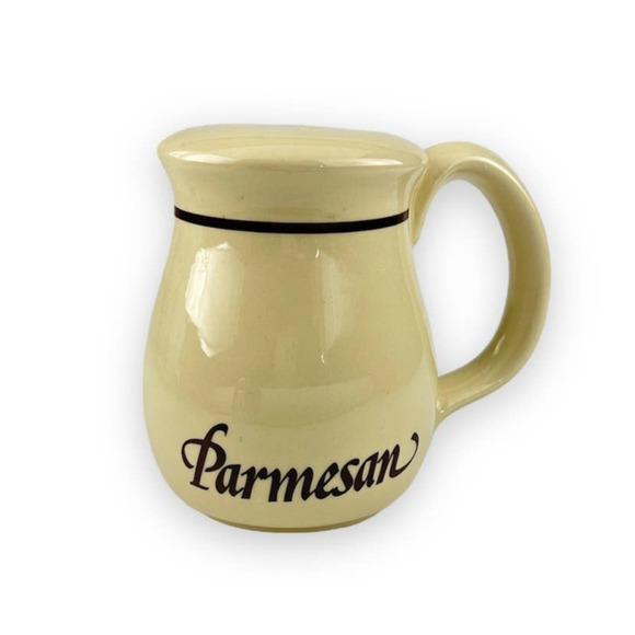 Charming Vintage Parmesan Cheese Shaker - Rustic Italian Kitchen Decor 1970s - Picture 1 of 8